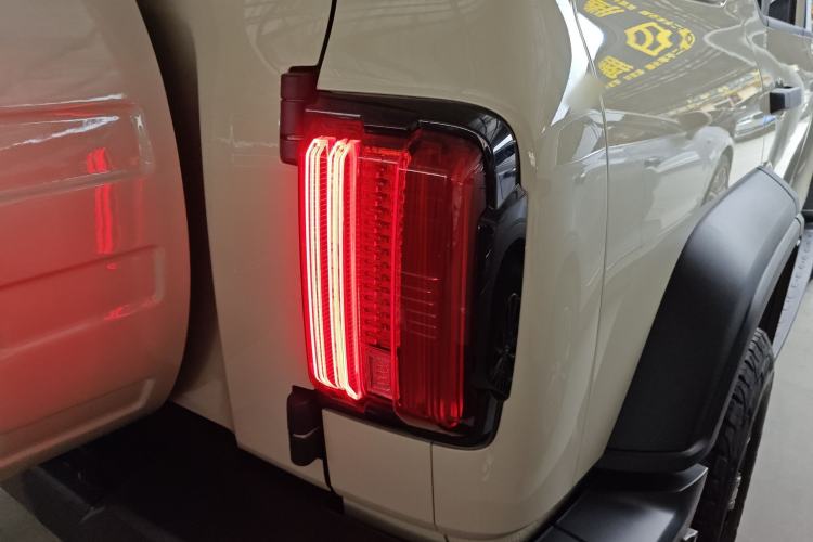 Used Tank 300 2025 2.0T Conqueror Right Rear Taillight