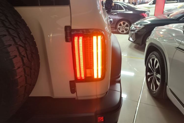 Used Tank 300 2025 2.0T Conqueror Right Rear Taillight