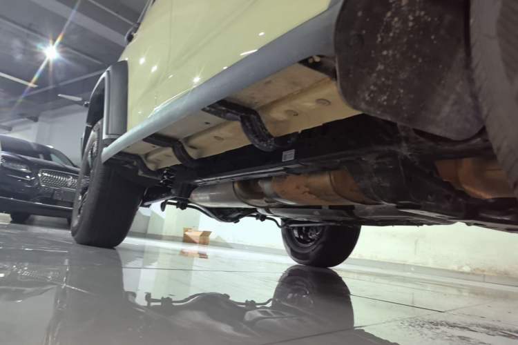 Used Tank 300 2025 2.0T Conqueror Right Side Sill