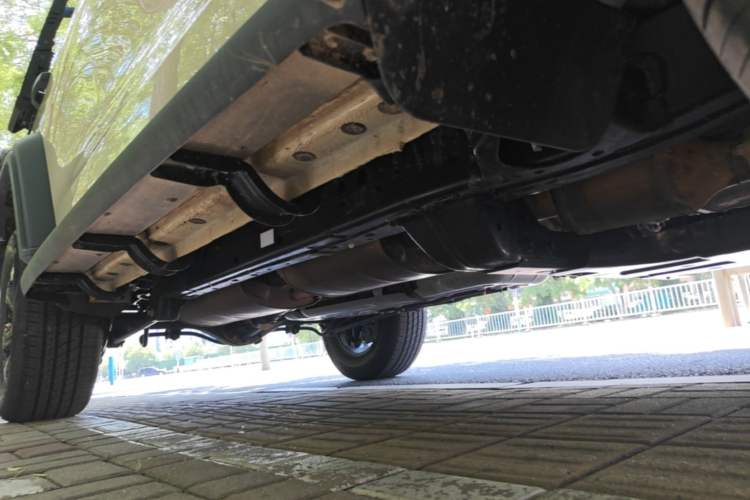 Used Tank 300 2025 2.0T Conqueror Right Side Sill