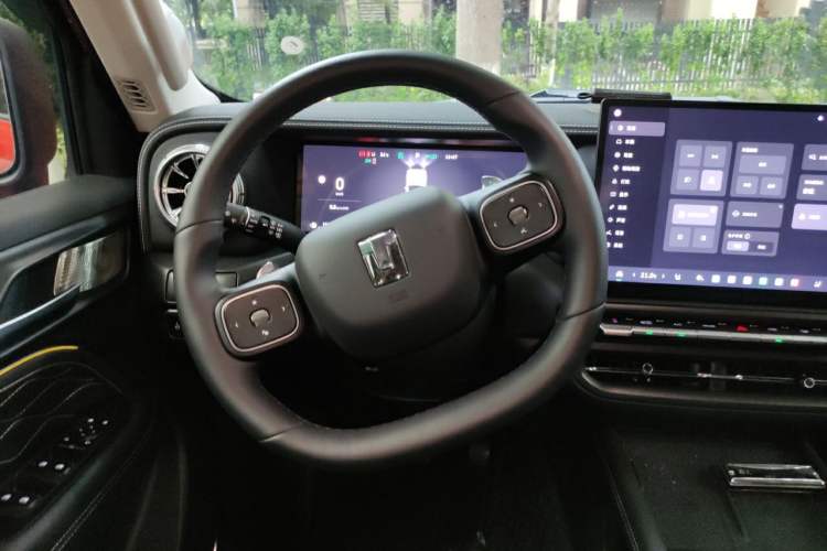 Used Tank 300 2025 2.0T Conqueror Steering Wheel