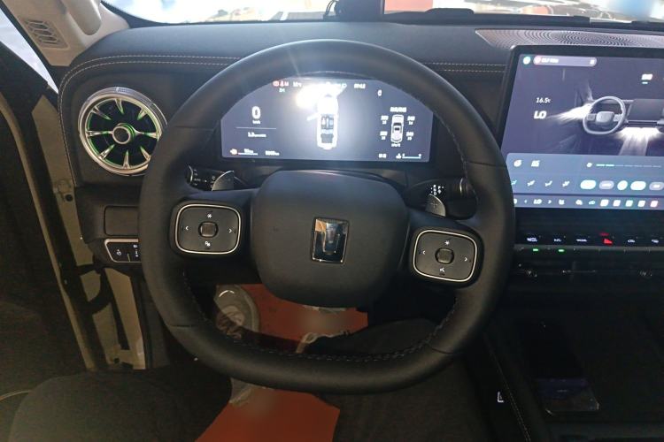 Used Tank 300 2025 2.0T Conqueror Steering Wheel