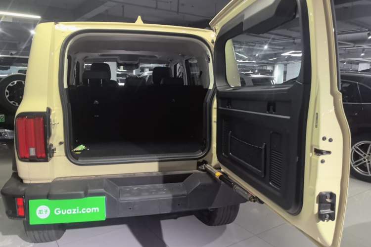 Used Tank 300 2025 2.0T Conqueror Trunk