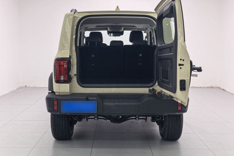 Used Tank 300 2025 2.0T Conqueror Trunk