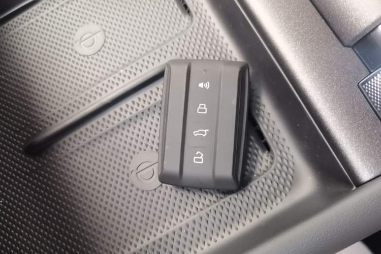 Used Tank 300 2025 2.0T Conqueror Vehicle Key