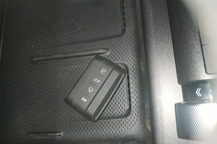 Used Tank 300 2025 2.4T Diesel Version Vehicle Key