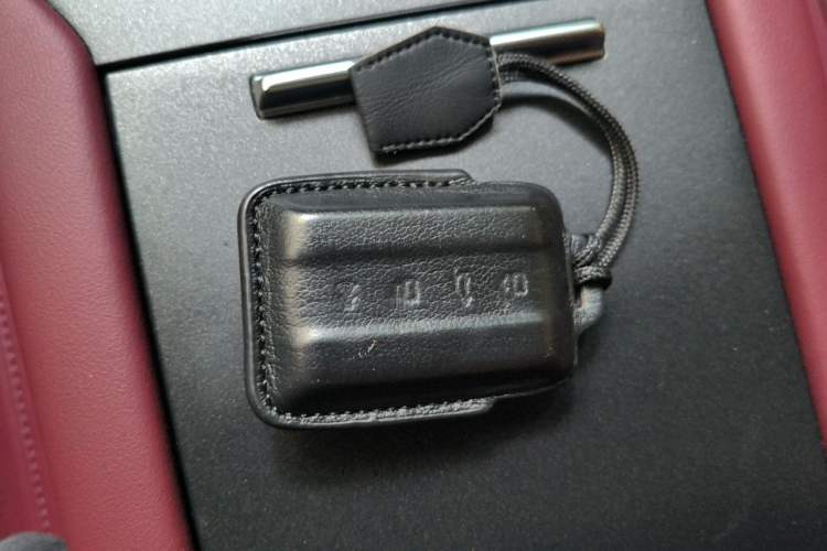 Used Tank 300 2025 2.4T Diesel Version Vehicle Key