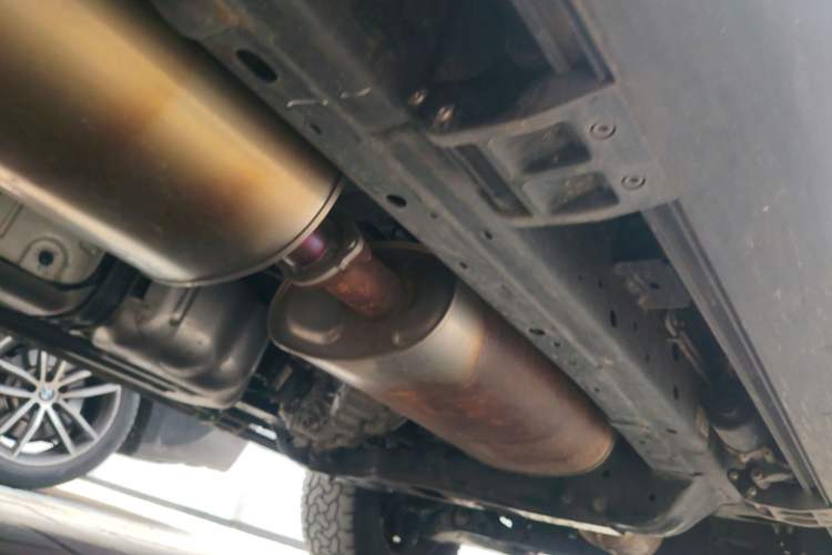 Used Tank 300 New Energy 2024 Hi4-T Chassis Rear Right