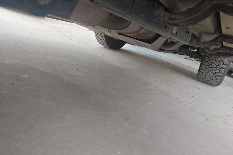 Used Tank 300 New Energy 2024 Hi4-T Chassis Rear Right