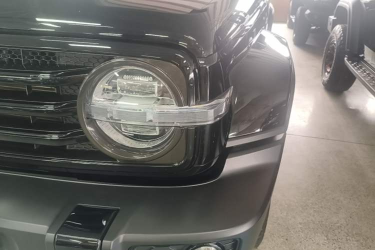 Used Tank 300 New Energy 2024 Hi4-T Left Front Headlight