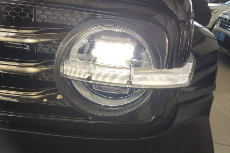 Used Tank 300 New Energy 2024 Hi4-T Left Front Headlight