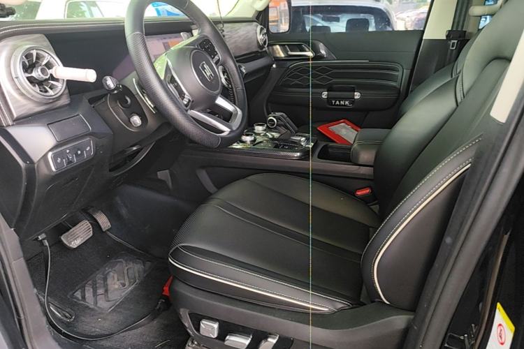 Used Tank 300 New Energy 2024 Hi4-T Left Front Seat