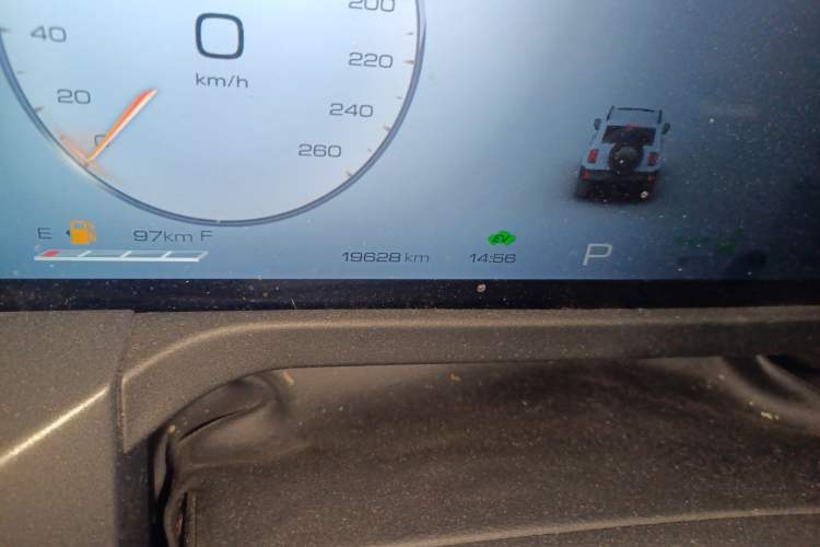 Used Tank 300 New Energy 2024 Hi4-T Odometer Close Up