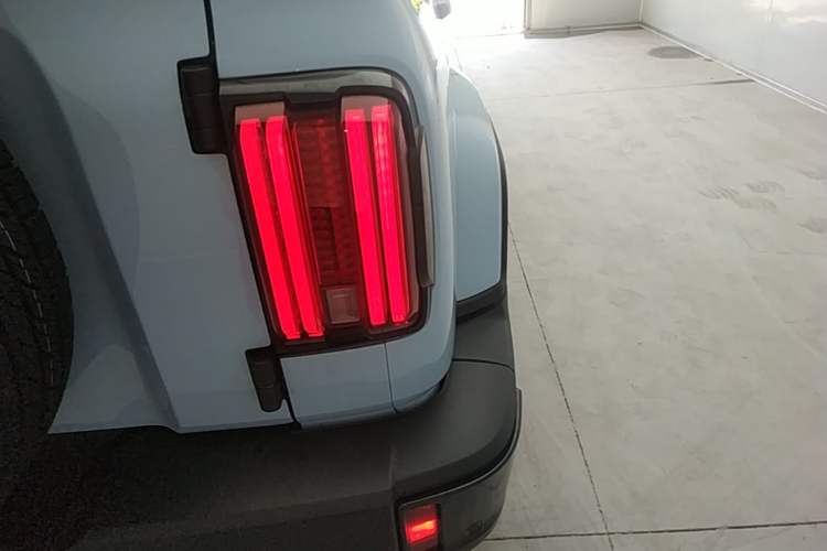 Used Tank 300 New Energy 2024 Hi4-T Right Rear Taillight