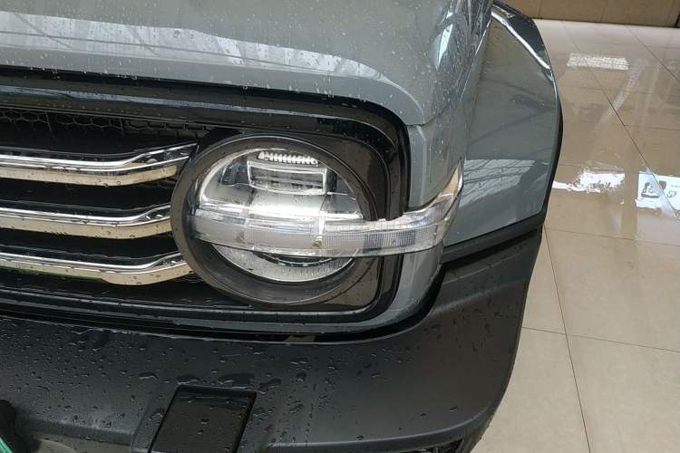 Used Tank 300 New Energy 2024 Hi4-T Left Front Headlight