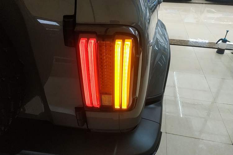 Used Tank 300 New Energy 2024 Hi4-T Right Rear Taillight