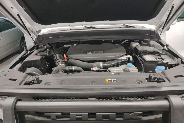 Used Tank 300 New Energy 2024 Hi4-T Engine Bay