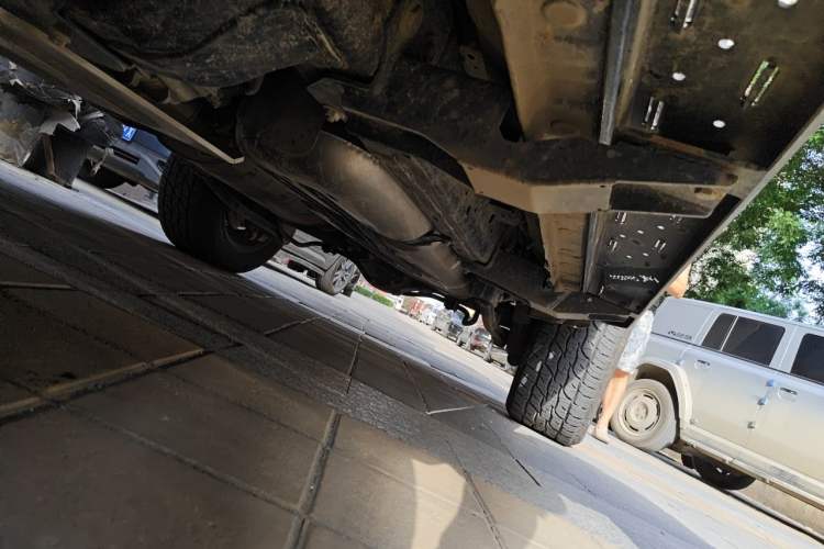 Used Tank 300 New Energy 2025 Hi4-T Chassis Front Left