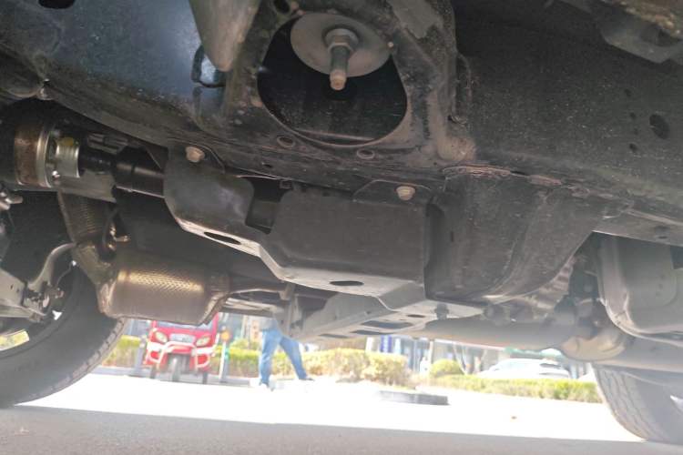 Used Tank 300 New Energy 2025 Hi4-T Chassis Front Left