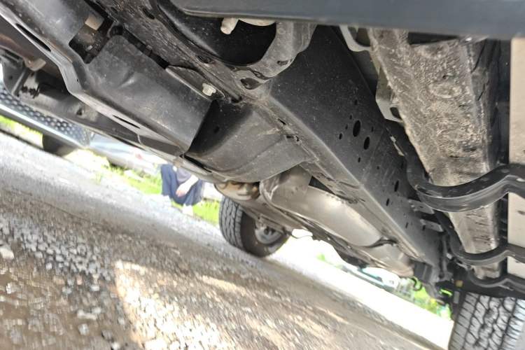 Used Tank 300 New Energy 2025 Hi4-T Chassis Front Left
