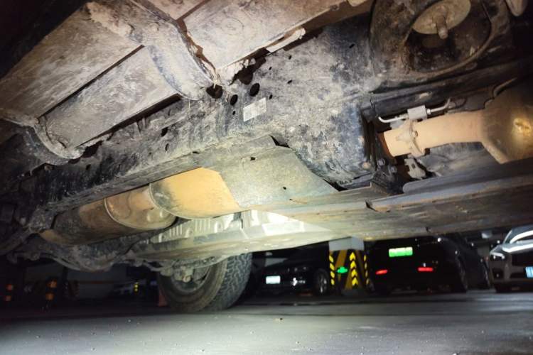 Used Tank 300 New Energy 2025 Hi4-T Chassis Front Right