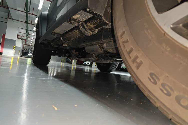 Used Tank 300 New Energy 2025 Model, Hi4-T 36.7kWh Chassis Rear Left