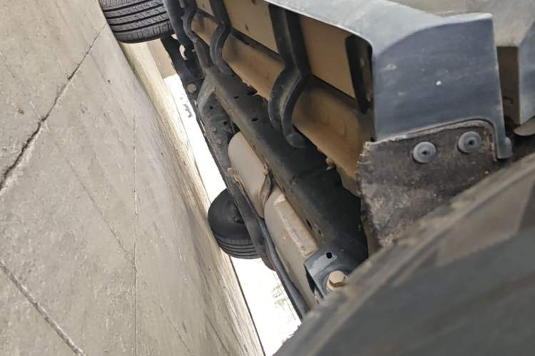 Used Tank 300 New Energy 2025 Hi4-T Chassis Rear Left