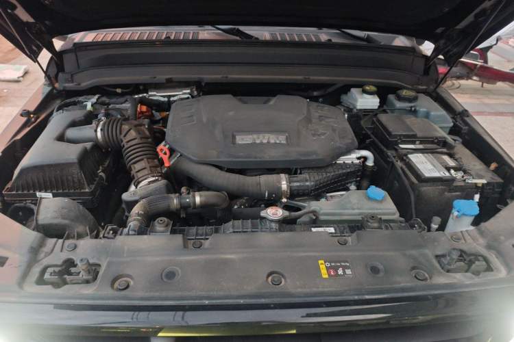 Used Tank 300 New Energy 2025 Hi4-T Engine Bay