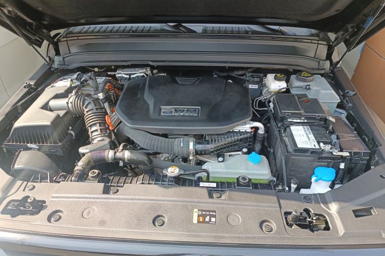 Used Tank 300 New Energy 2025 Hi4-T Engine Bay