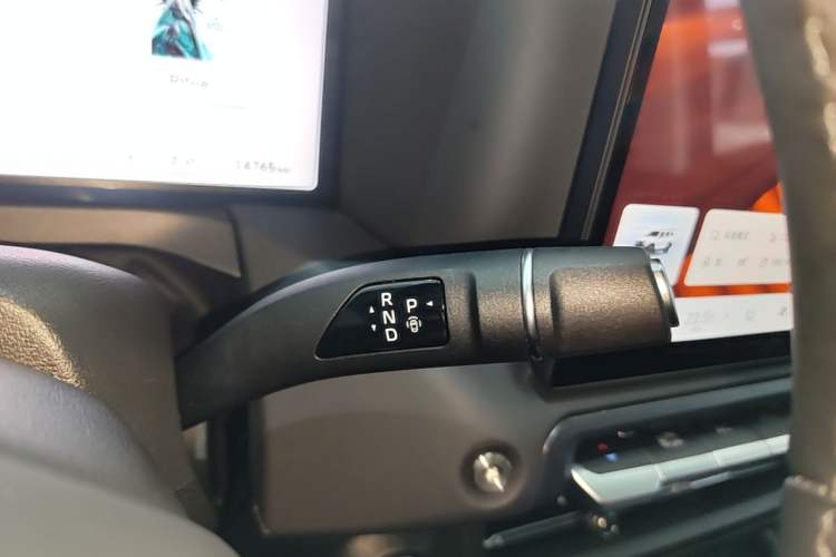 Used Tank 300 New Energy 2025 Hi4-T Gear Lever