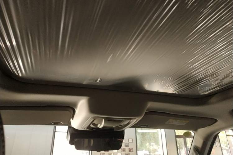 Used Tank 300 New Energy 2025 Hi4-T Headliner