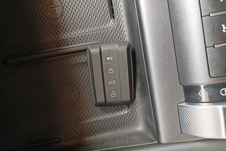Used Tank 300 New Energy 2025 Hi4-T Interior 1