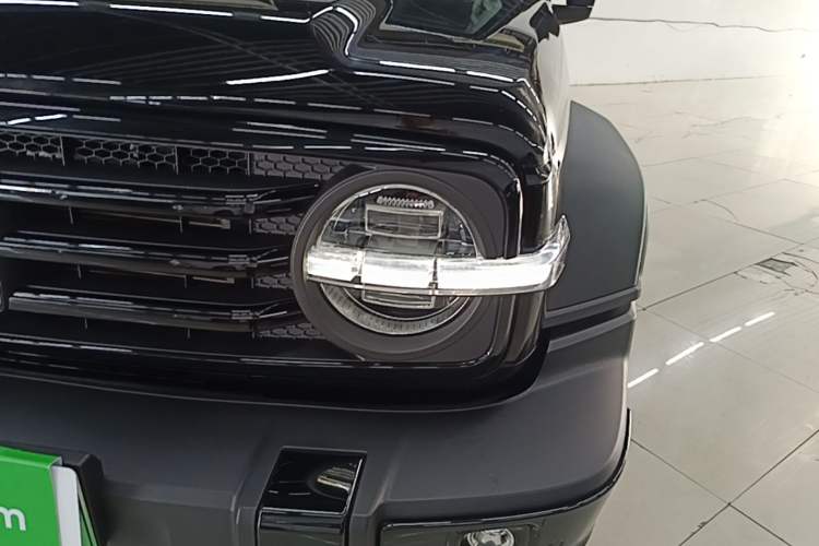 Used Tank 300 New Energy 2025 Model, Hi4-T 36.7kWh Left Front Headlight