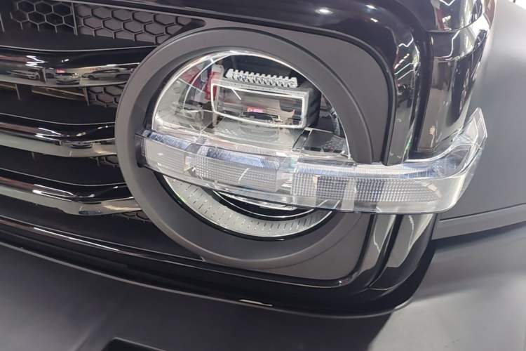 Used Tank 300 New Energy 2025 Hi4-T Left Front Headlight