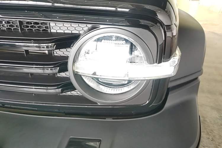 Used Tank 300 New Energy 2025 Hi4-T Left Front Headlight
