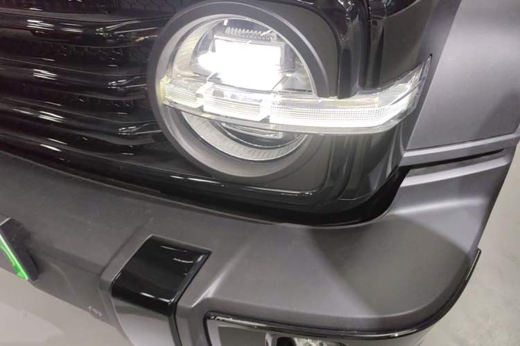 Used Tank 300 New Energy 2025 Hi4-T Left Front Headlight