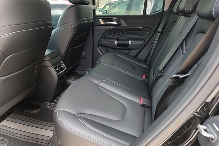 Used Tank 300 New Energy 2025 Hi4-T Left Rear Seat