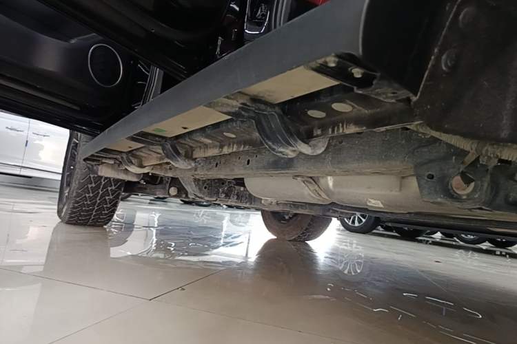 Used Tank 300 New Energy 2025 Model, Hi4-T 36.7kWh Left Side Sill