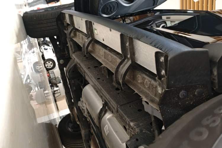 Used Tank 300 New Energy 2025 Hi4-T Left Side Sill