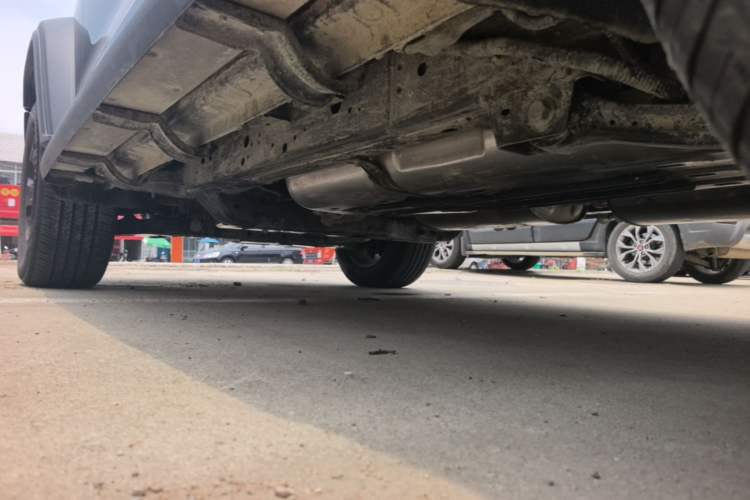 Used Tank 300 New Energy 2025 Hi4-T Left Side Sill