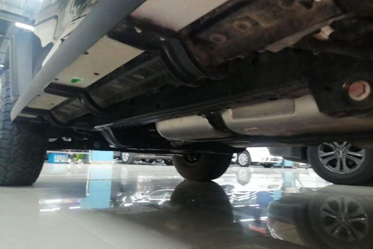 Used Tank 300 New Energy 2025 Hi4-T Left Side Sill