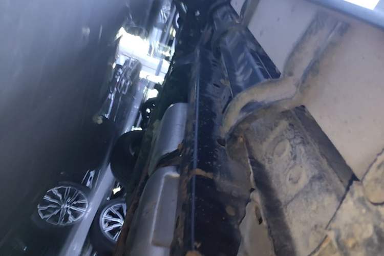 Used Tank 300 New Energy 2025 Hi4-T Left Side Sill