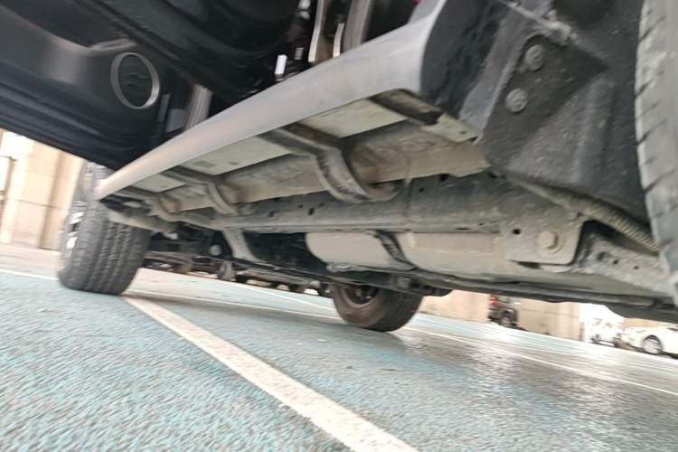 Used Tank 300 New Energy 2025 Hi4-T Left Side Sill