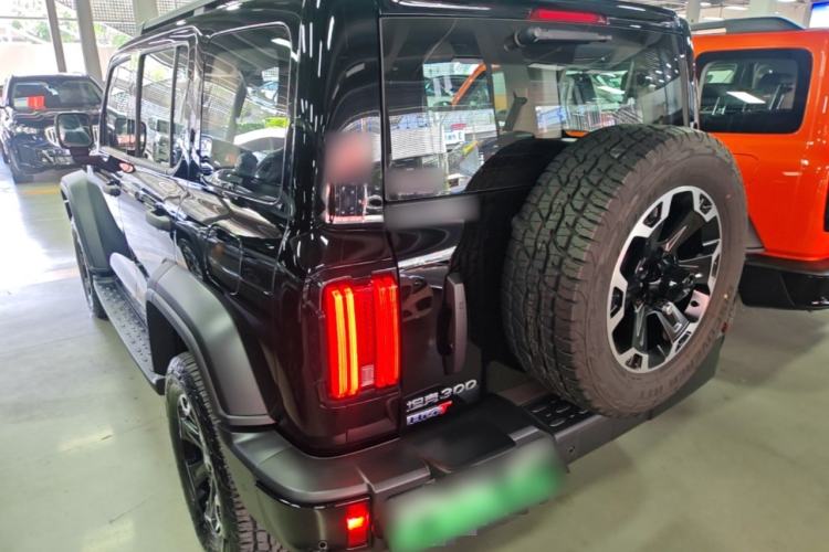 Used Tank 300 New Energy 2025 Hi4-T Rear Left 45 Deg