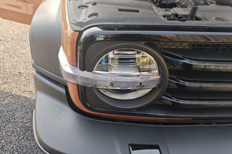 Used Tank 300 New Energy 2025 Hi4-T Right Front Headlight