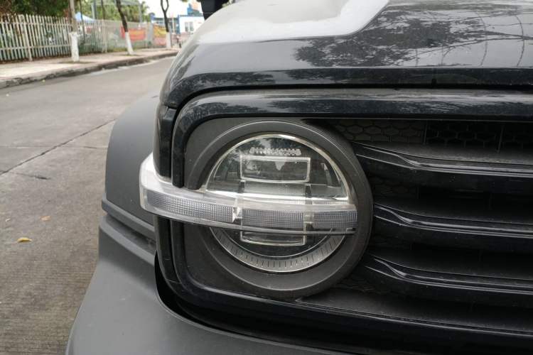 Used Tank 300 New Energy 2025 Hi4-T Right Front Headlight