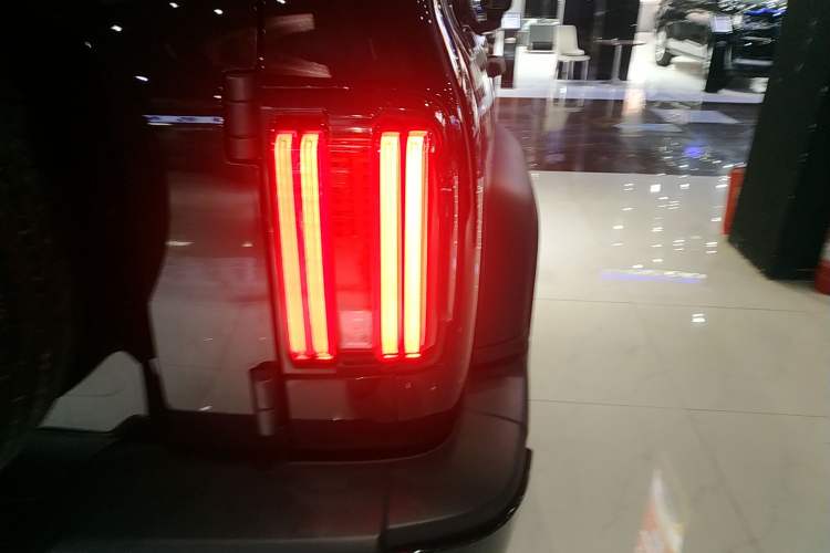 Used Tank 300 New Energy 2025 Hi4-T Right Rear Taillight