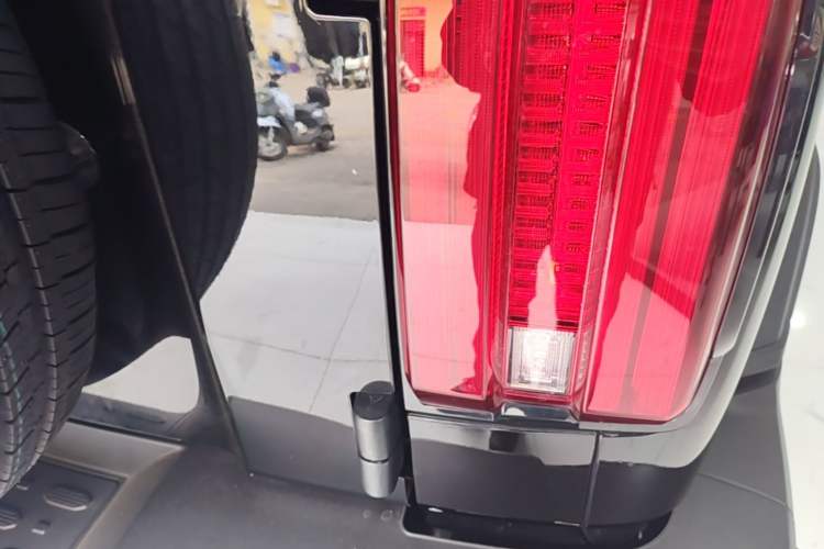 Used Tank 300 New Energy 2025 Hi4-T Right Rear Taillight