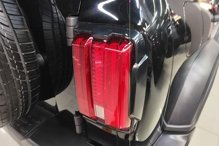 Used Tank 300 New Energy 2025 Hi4-T Right Rear Taillight