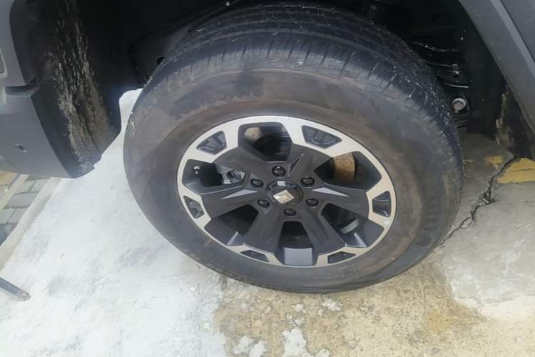Used Tank 300 New Energy 2025 Model, Hi4-T 36.7kWh Right Rear Wheel Hub
